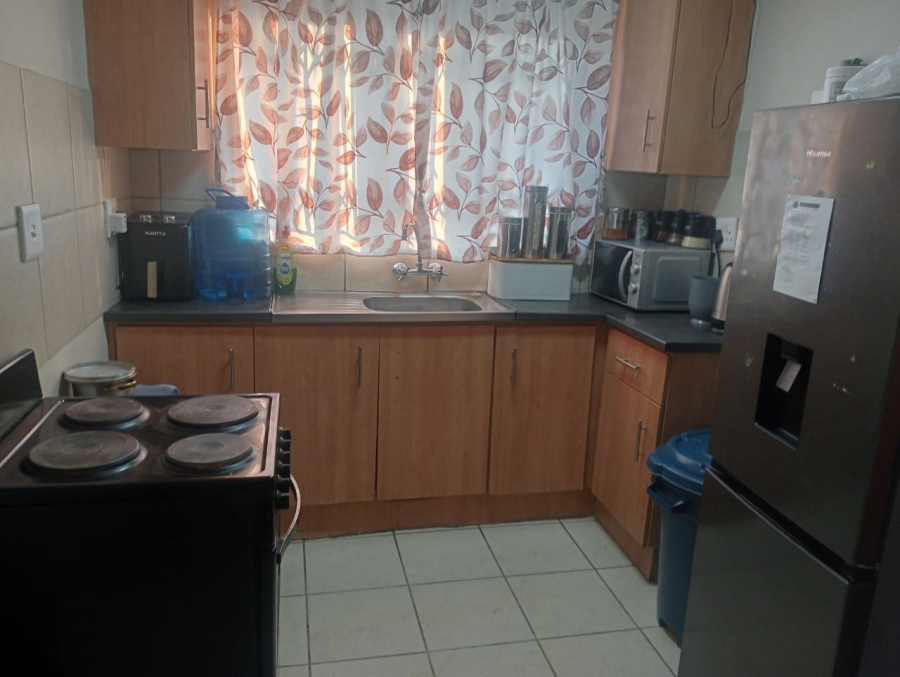 2 Bedroom Property for Sale in Freedom Park North West